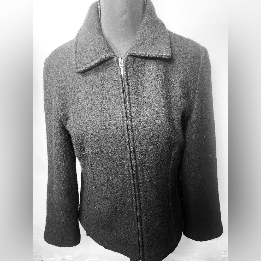 Sara Women's Black 100% Wool Teddy Jacket